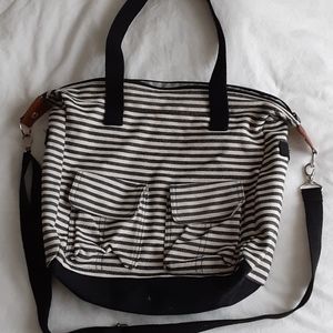 Casual cargo bag